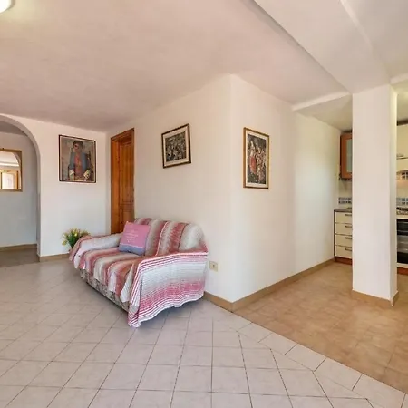 2-zimmer-wohnung Caraibi Mit Parkplatz Apartman Olbia