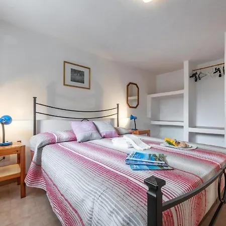 2-zimmer-wohnung Caraibi Mit Parkplatz