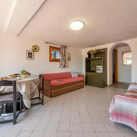 Appartamento 2-zimmer-wohnung Caraibi Mit Parkplatz