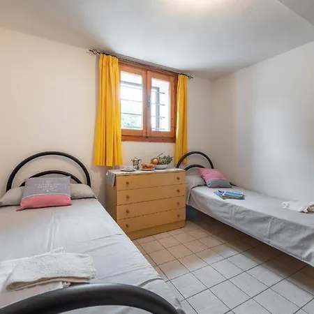2-zimmer-wohnung Caraibi Mit Parkplatz