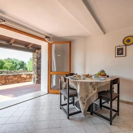2-zimmer-wohnung Caraibi Mit Parkplatz Διαμέρισμα *